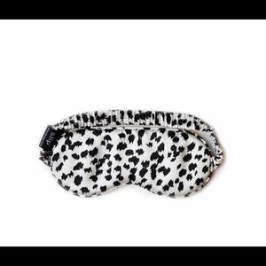 LAST ONE!! LUXURIOUS SLIPSILK™ SLEEP MASK..